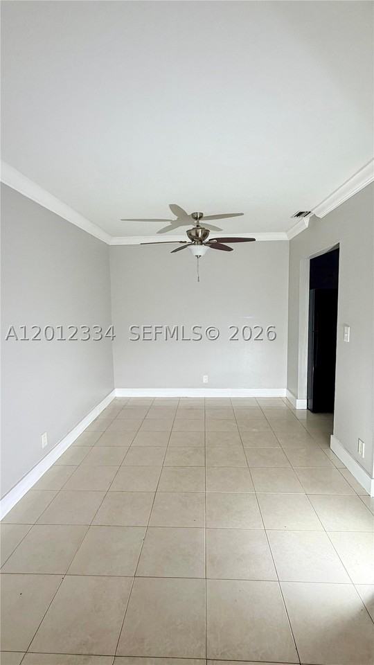 581 Kathy Ln #D - Photo 5 of 16