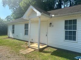 featured image of 1107 Riviera Dr #1