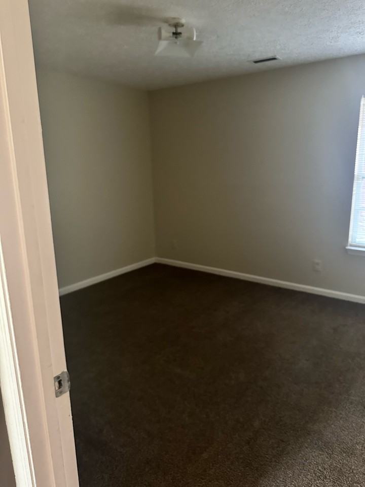 1107 Riviera Dr #1 - Photo 7 of 12