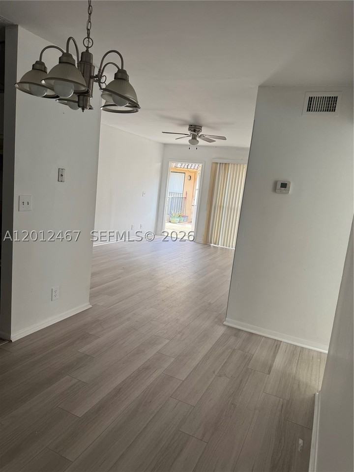 10916 Royal Palm Blvd #10916