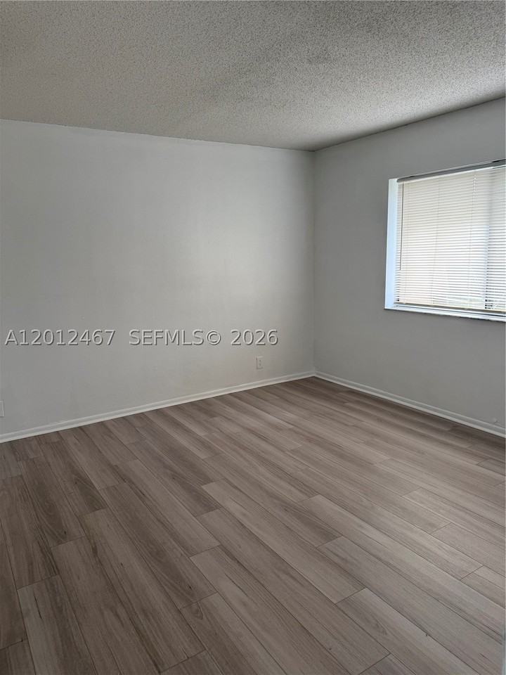 10916 Royal Palm Blvd #10916 - Photo 6 of 15