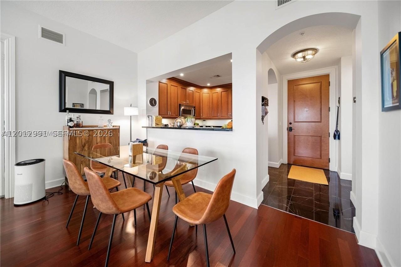 200 Ne 2nd Ave #304 - Photo 7 of 23