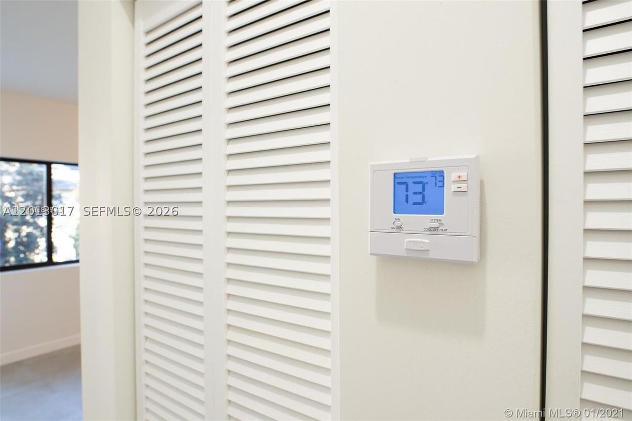 120 Ne 71st St #3 - Photo 5 of 15