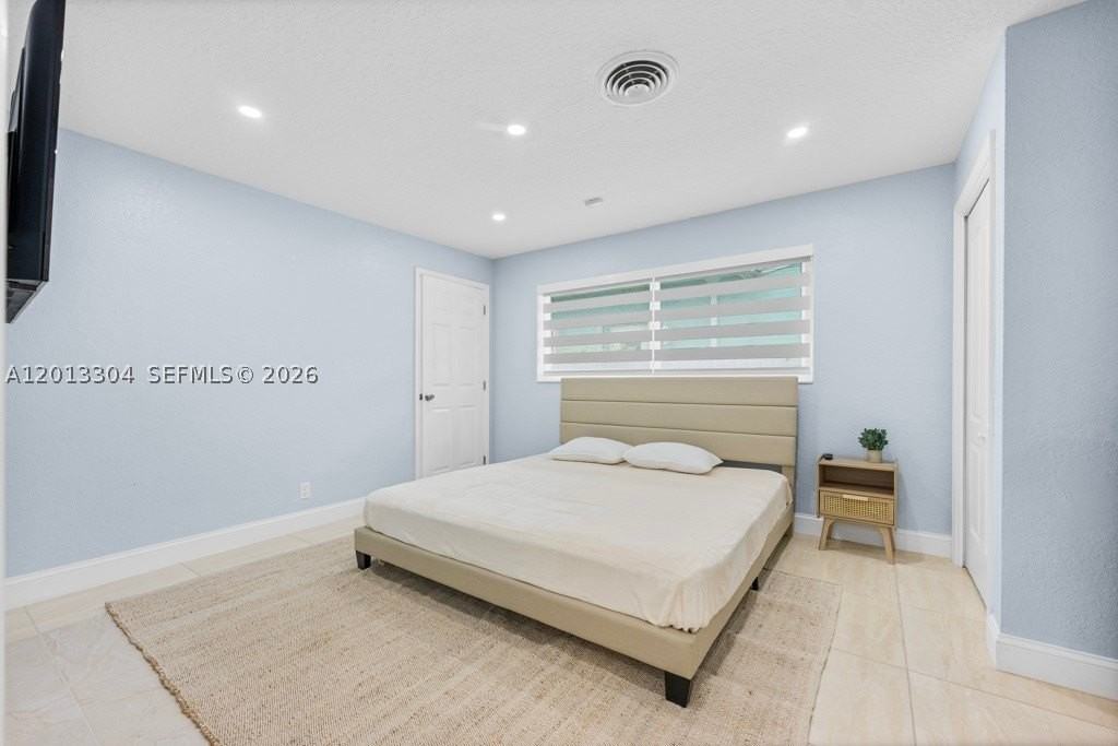 2128 Dock St #0 - Photo 5 of 14