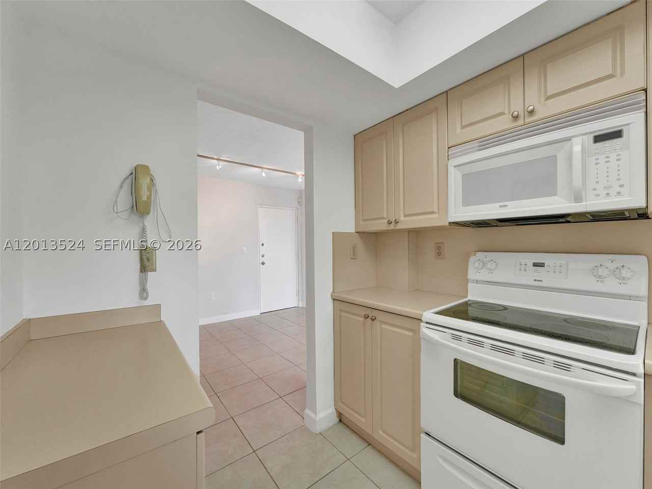 9420 W Flagler St #312 - Photo 7 of 23
