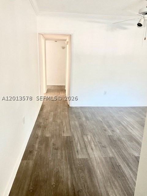 517 Menendez Ave - Photo 3 of 47