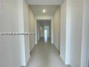 863 Se 26th Ter #0 - Photo 5 of 32
