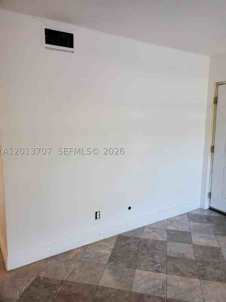 3015 Nw 118th Dr #124E - Photo 4 of 5