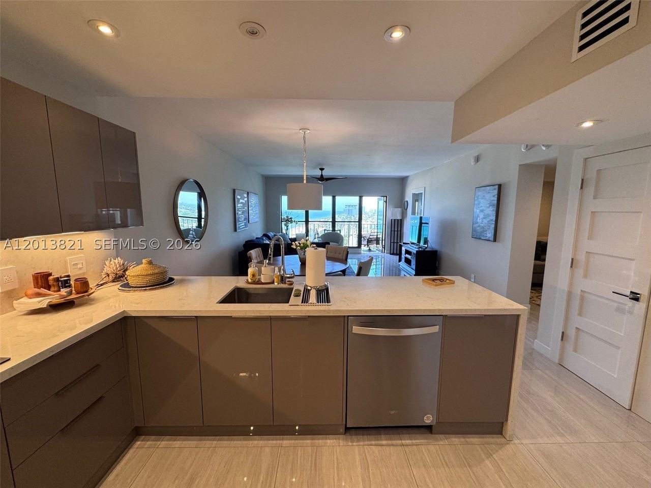 4900 N Ocean Blvd #1601