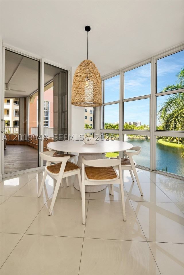 733 Crandon Blvd #406