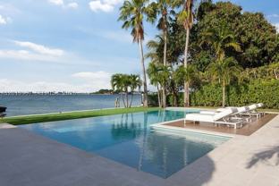 7972 Biscayne Point Cir - Photo 1 of 1
