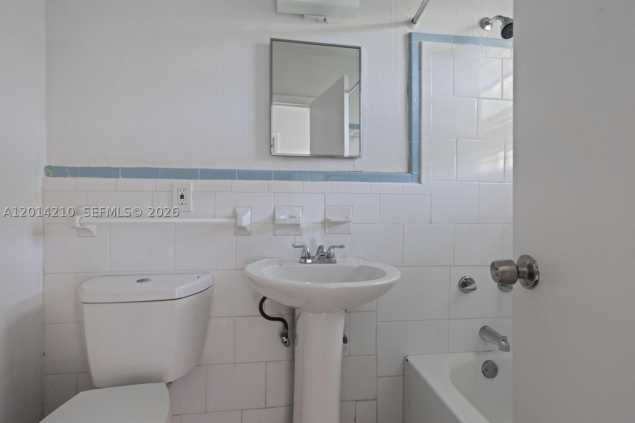 13651 Sw 268th St #8 - Photo 6 of 6