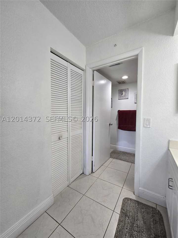 1001 Coral Club Dr #1001 - Photo 5 of 25