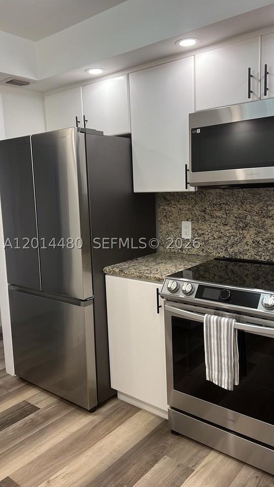 3800 S Ocean Dr #1808 - Photo 5 of 12