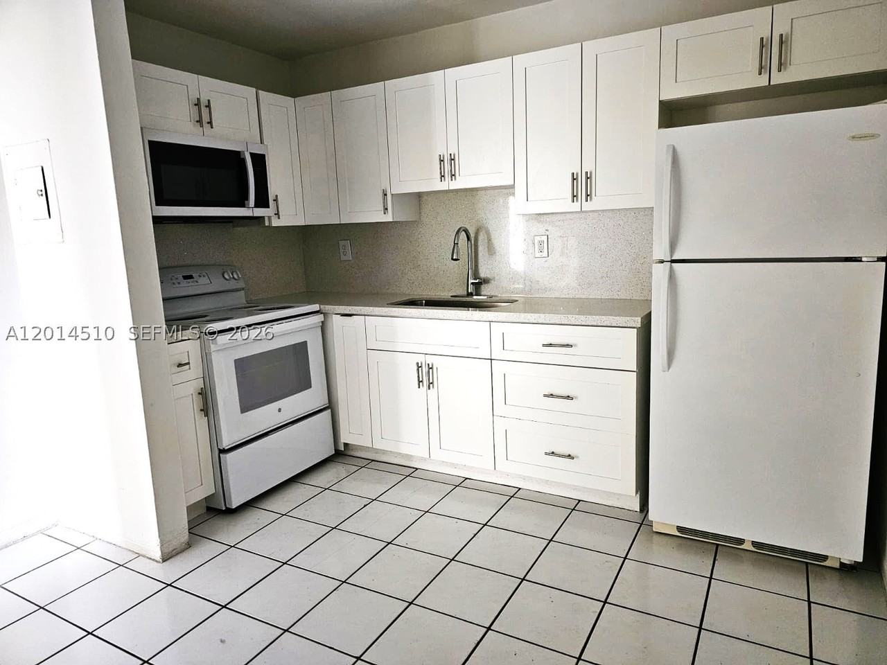 6961 W 14th Ct #103 - Photo 4 of 5