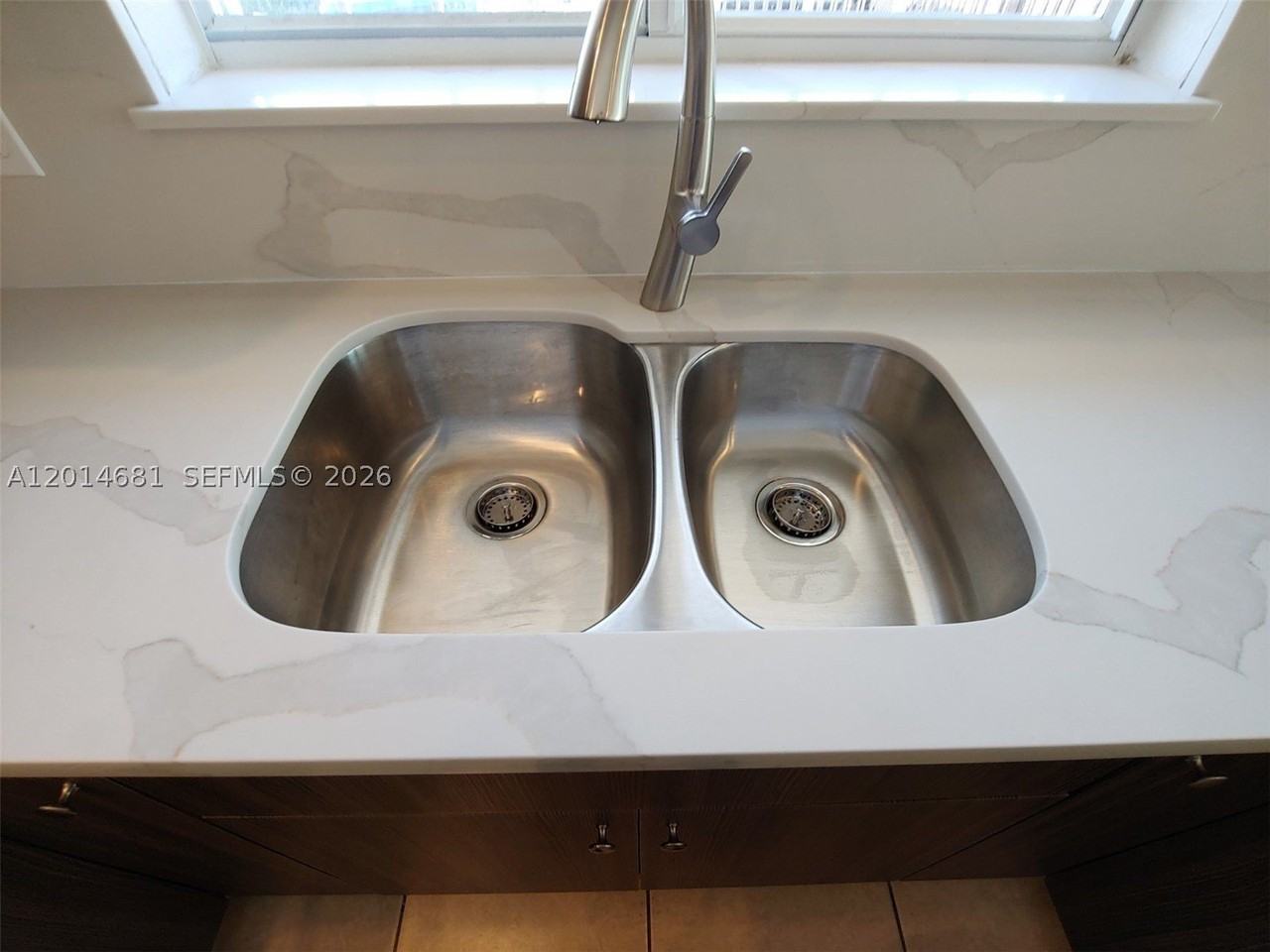 1270 Nw 39th St #1270 - Photo 7 of 12