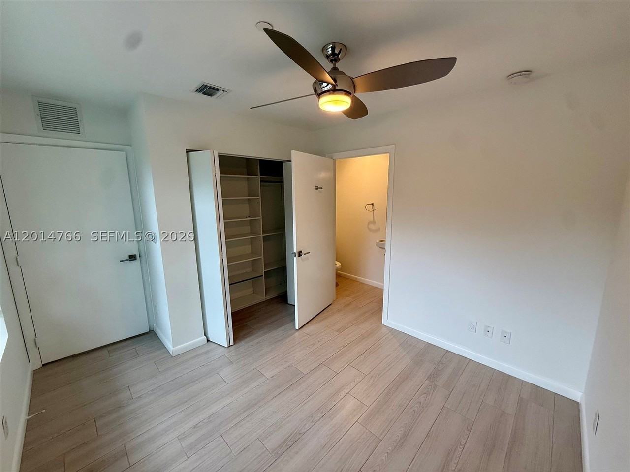 119 Ne 6th St #119 - Photo 2 of 19