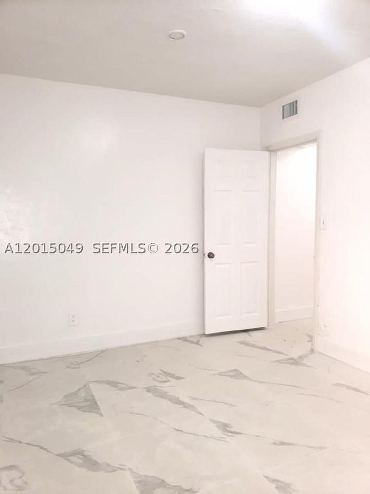 166 Nw 68th Ter #166 - Photo 6 of 11