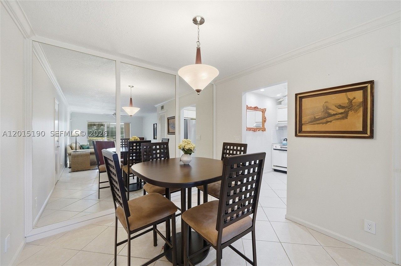 6273 Bay Club Dr #2 - Photo 6 of 21