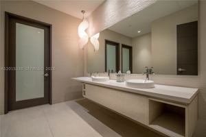 featured image of 17301 Biscayne Blvd #203