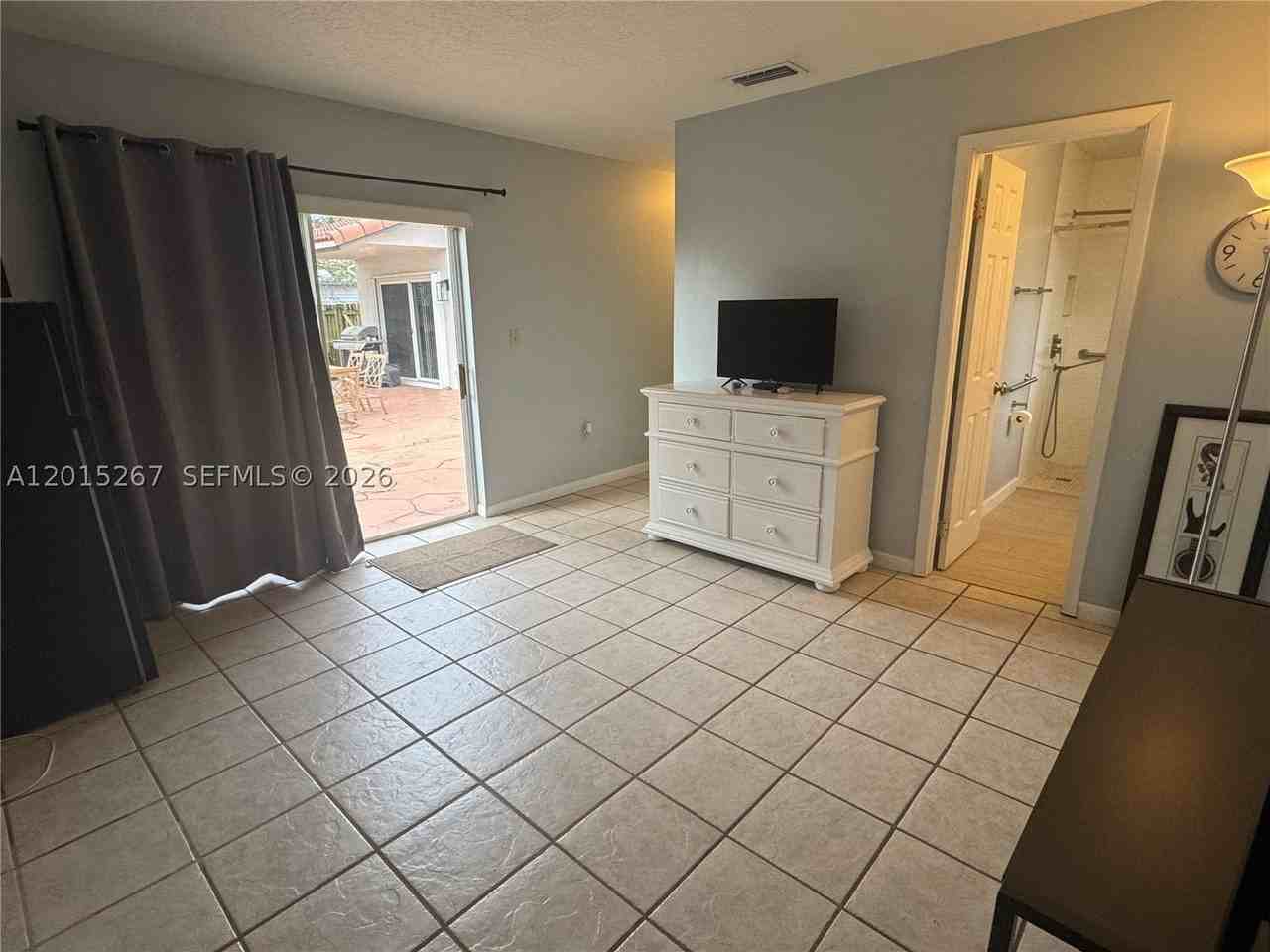 17016 Sw 144th Ct #B - Photo 2 of 12