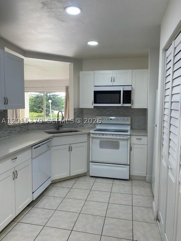 3441 Nw 44th St #104 - Photo 5 of 26