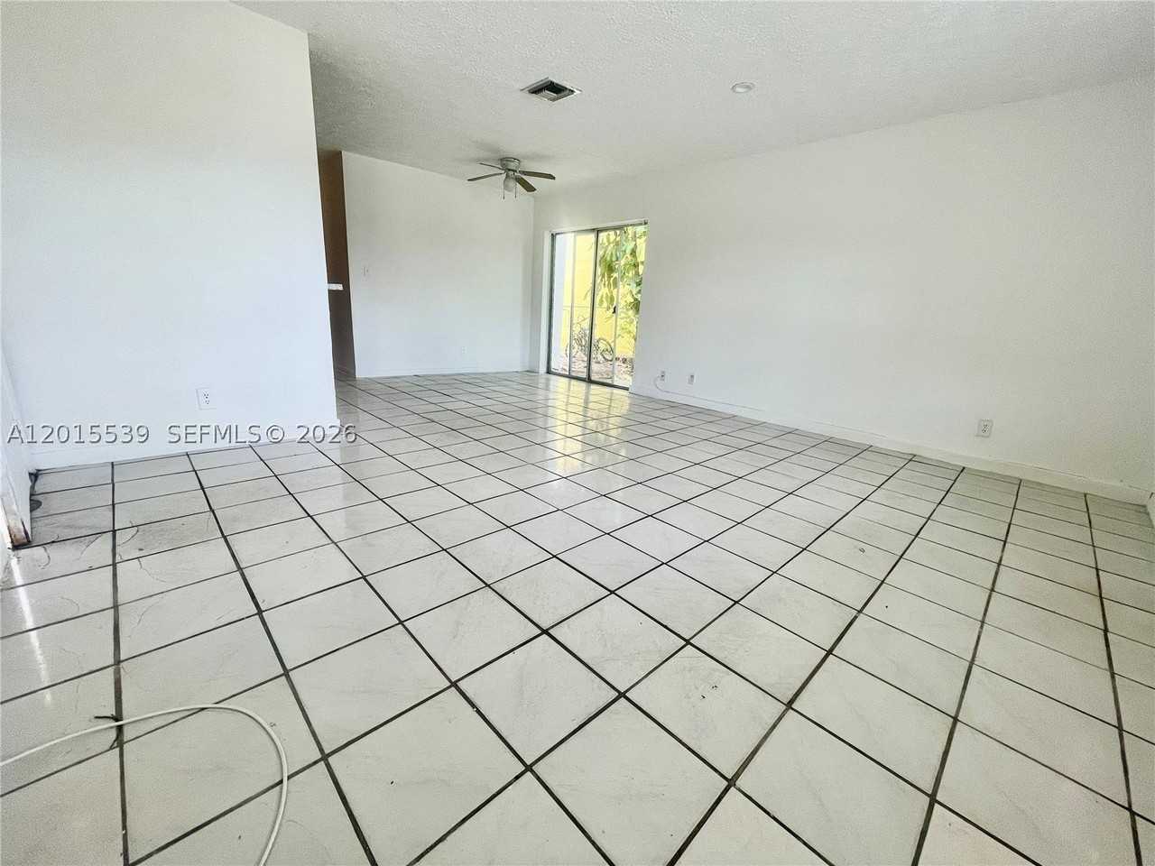 2621 Riverland Dr #2 - Photo 4 of 13