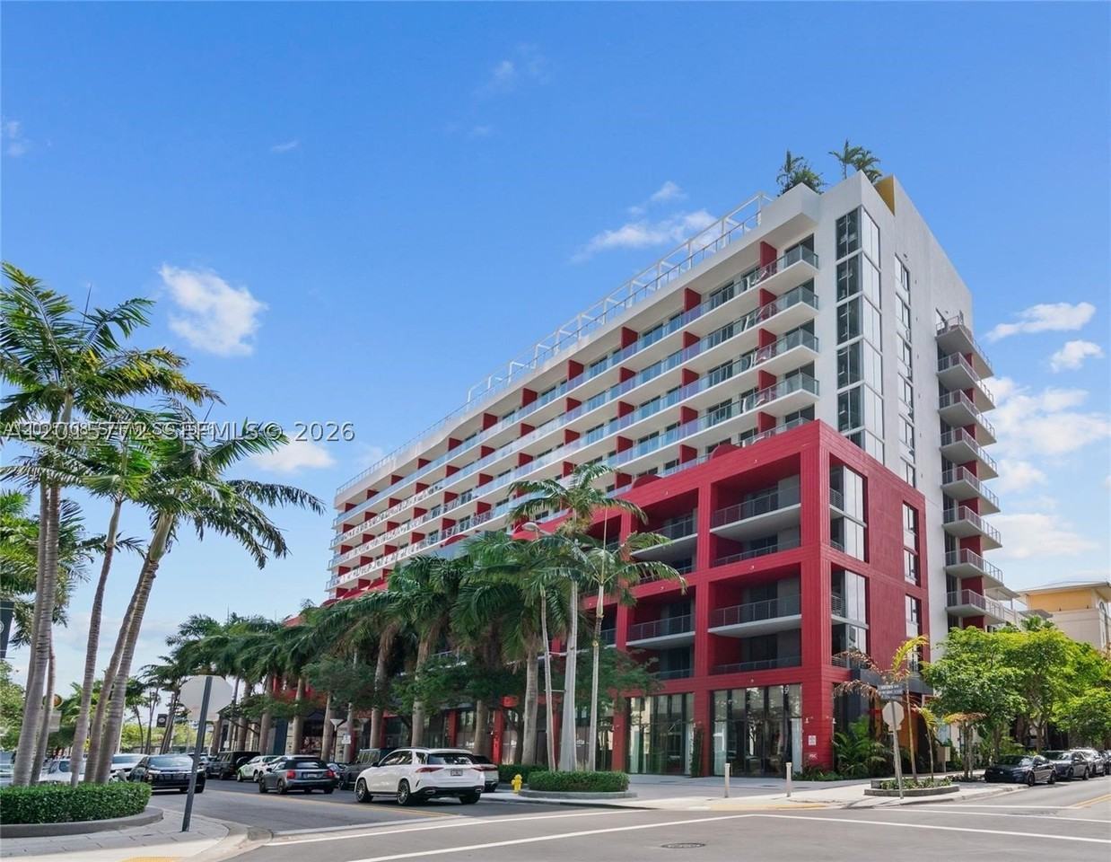 90 Ne 32nd St #211