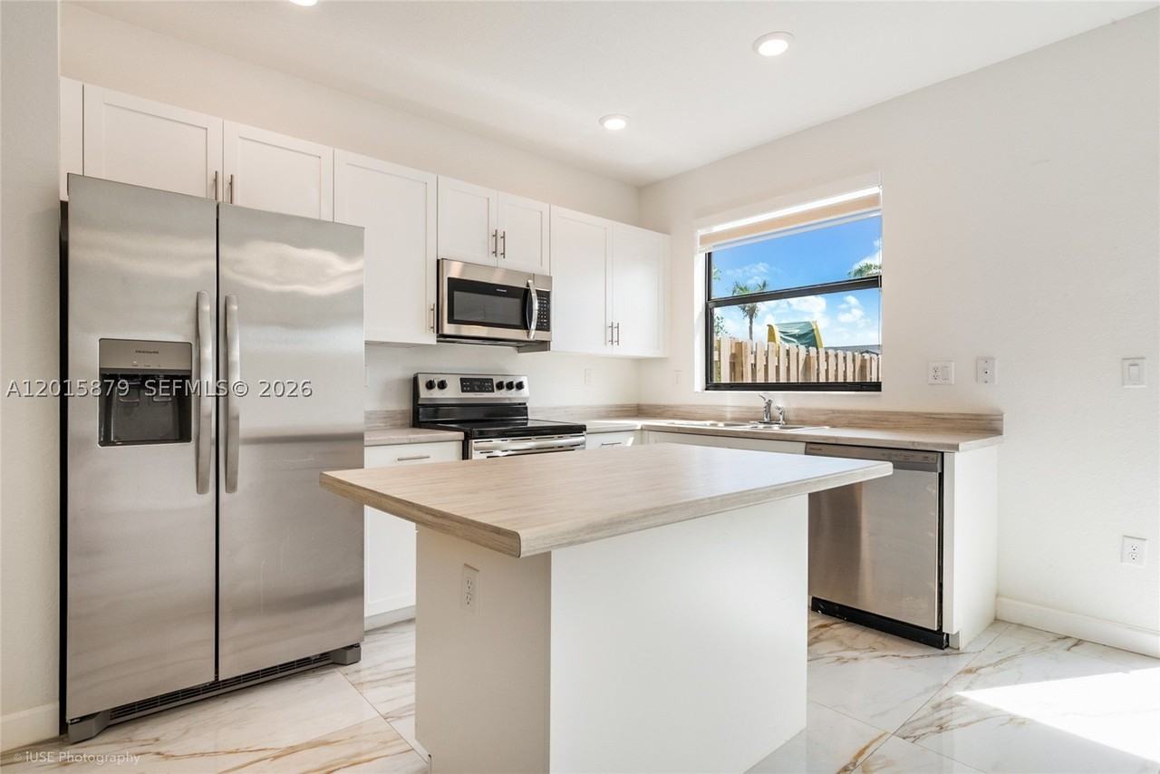 28725 Sw 133rd Ct #28725 - Photo 6 of 13