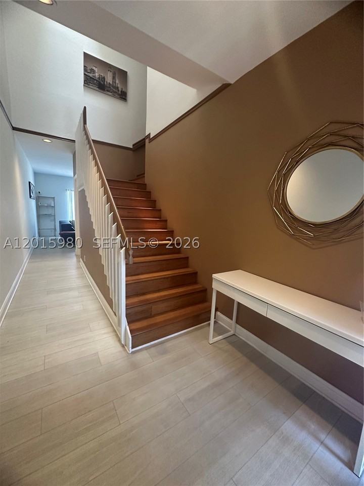 5402 Pointe Villa Dr #B - Photo 4 of 35