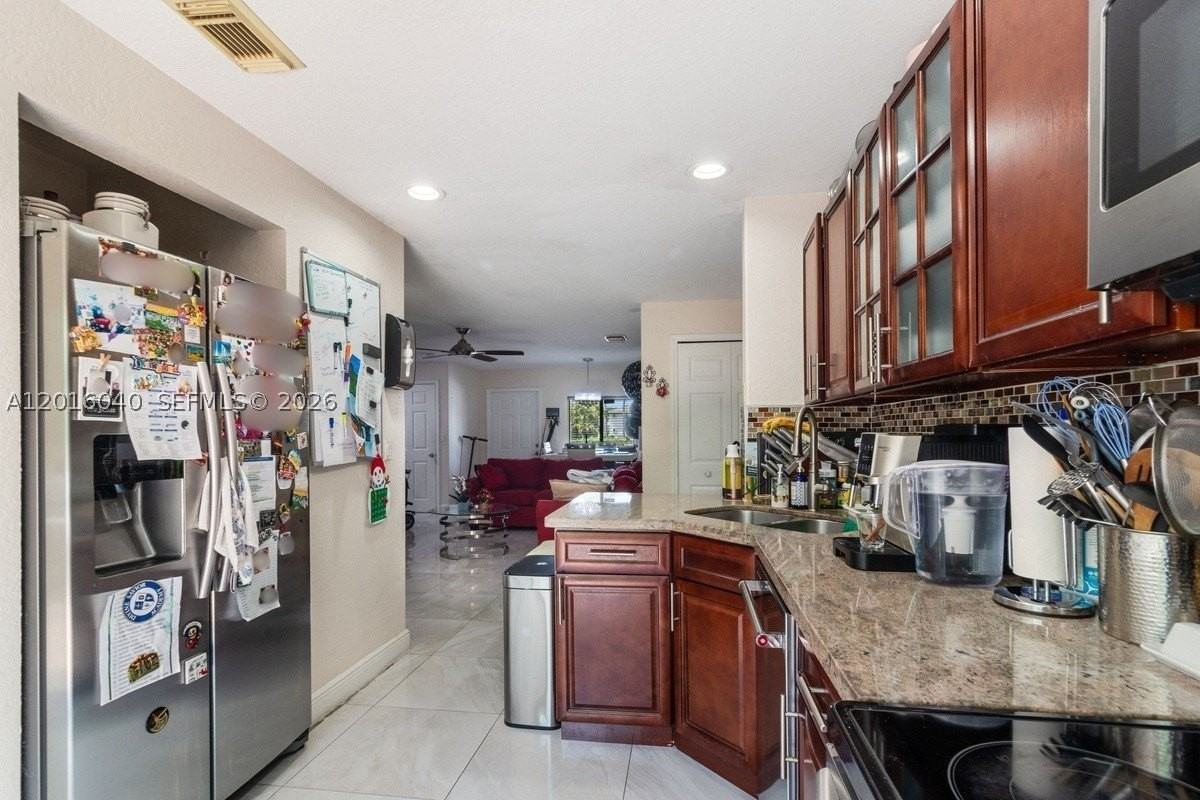 5605 Nw 109th Ave #71 - Photo 5 of 20