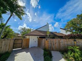 featured image of 7749 Sw 100th St #33