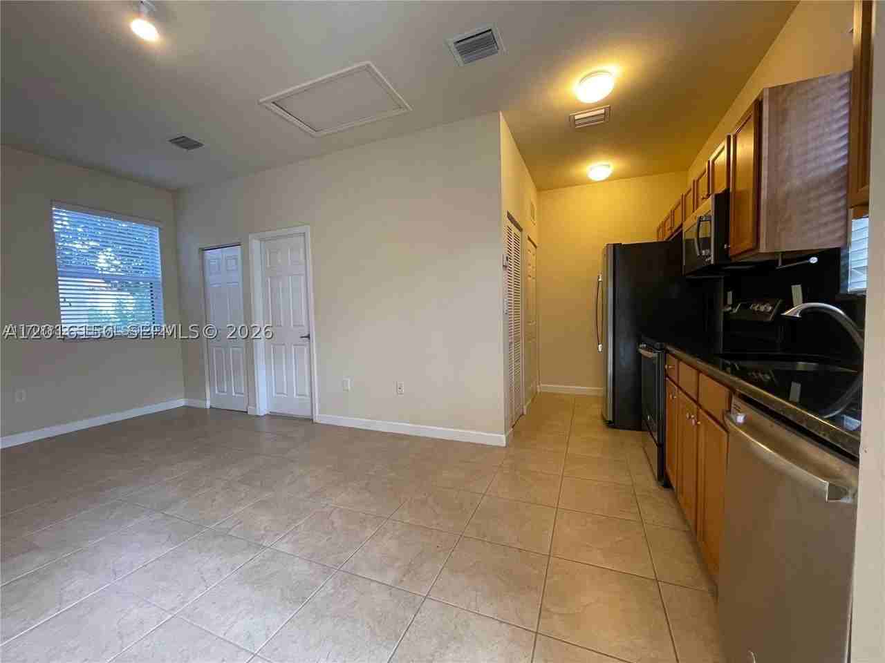 9351 Sw 171st Ave - Photo 2 of 25