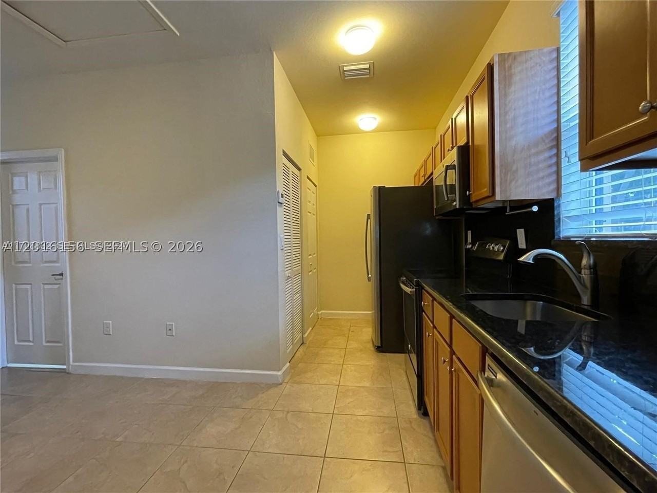9351 Sw 171st Ave - Photo 3 of 25