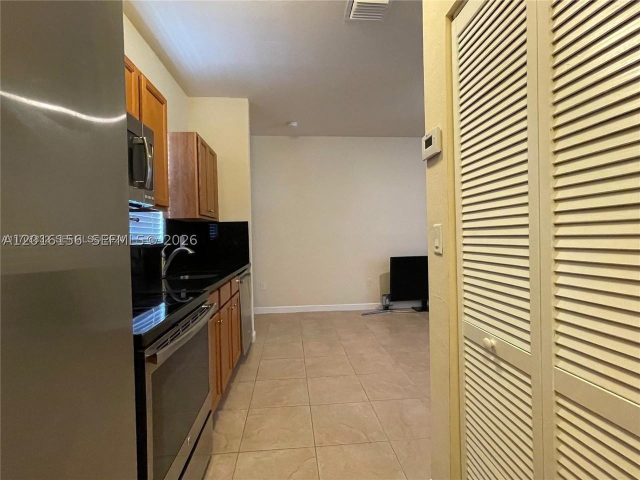 9351 Sw 171st Ave - Photo 5 of 25
