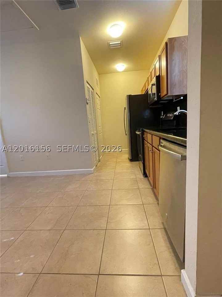 9351 Sw 171st Ave - Photo 6 of 25