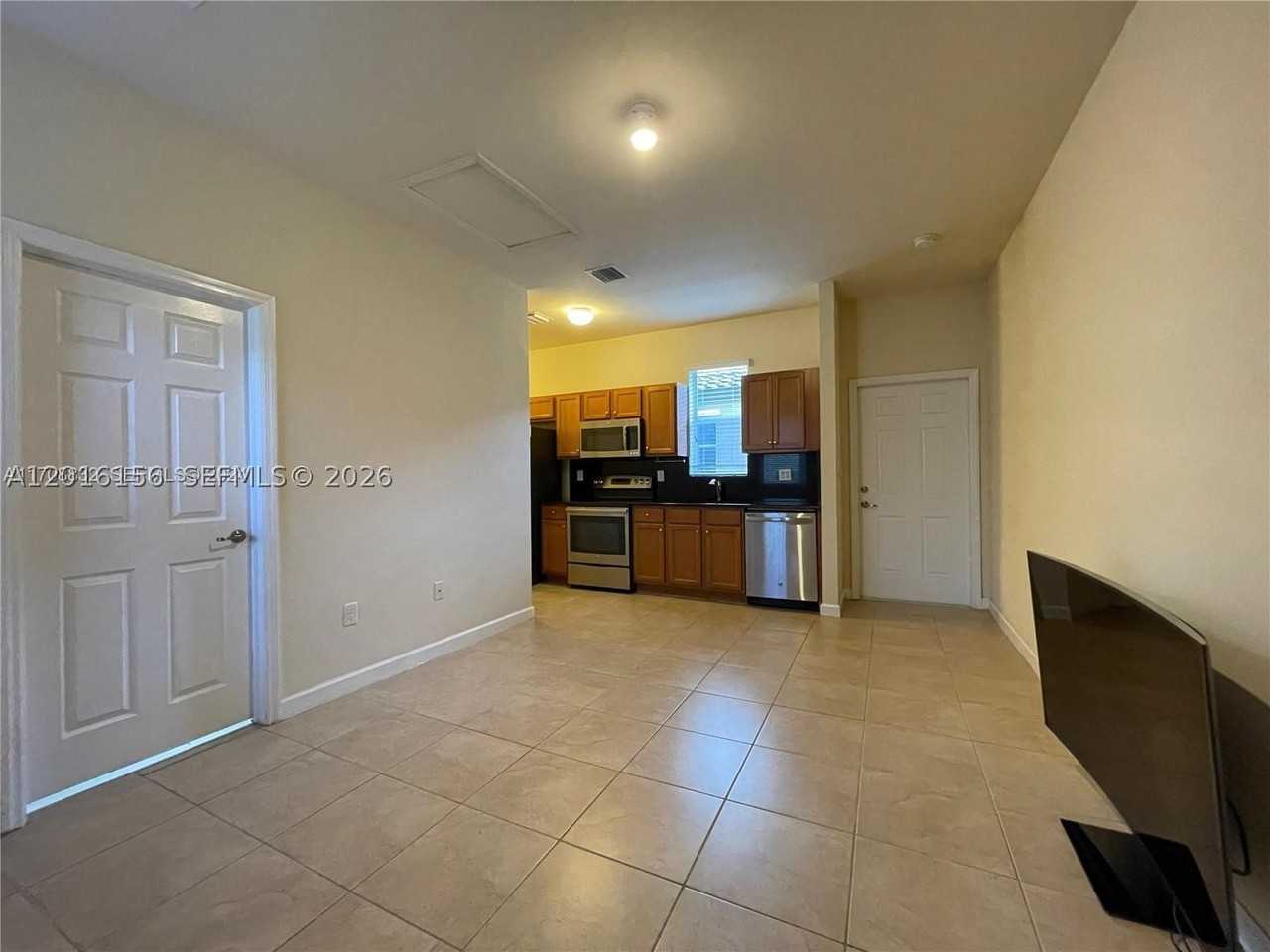 9351 Sw 171st Ave - Photo 7 of 25