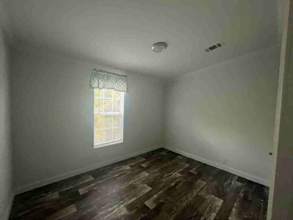 55 Eland Dr #055 - Photo 7 of 37