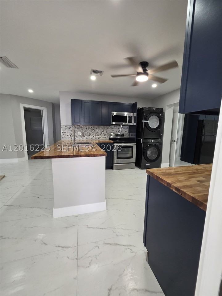 2281 N 56th Ter - Photo 2 of 9