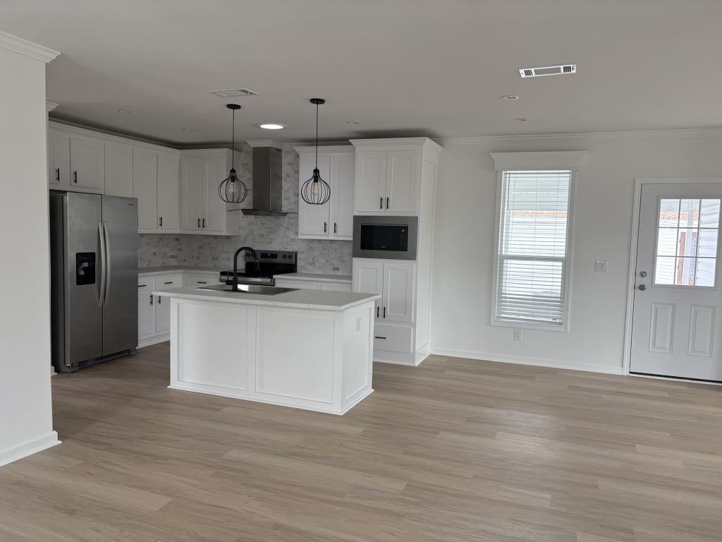 19473 Bermuda Ct - Photo 2 of 32