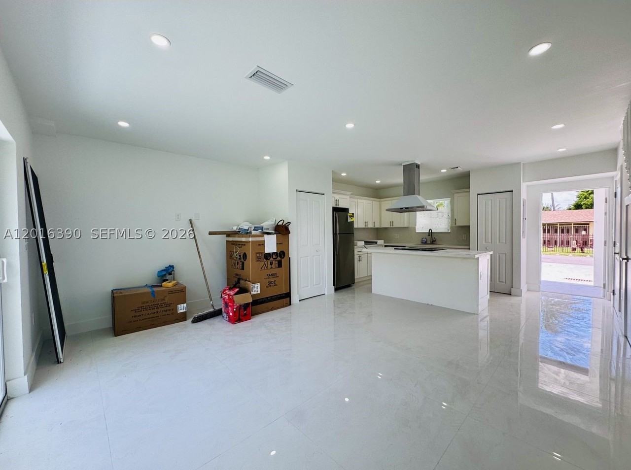 8005 Nw 14th Ct #8005 - Photo 5 of 16