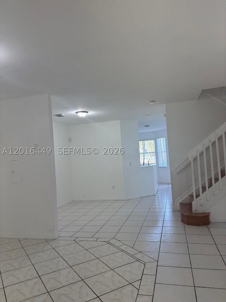 8525 Sw 165th Pl #8525 - Photo 2 of 30