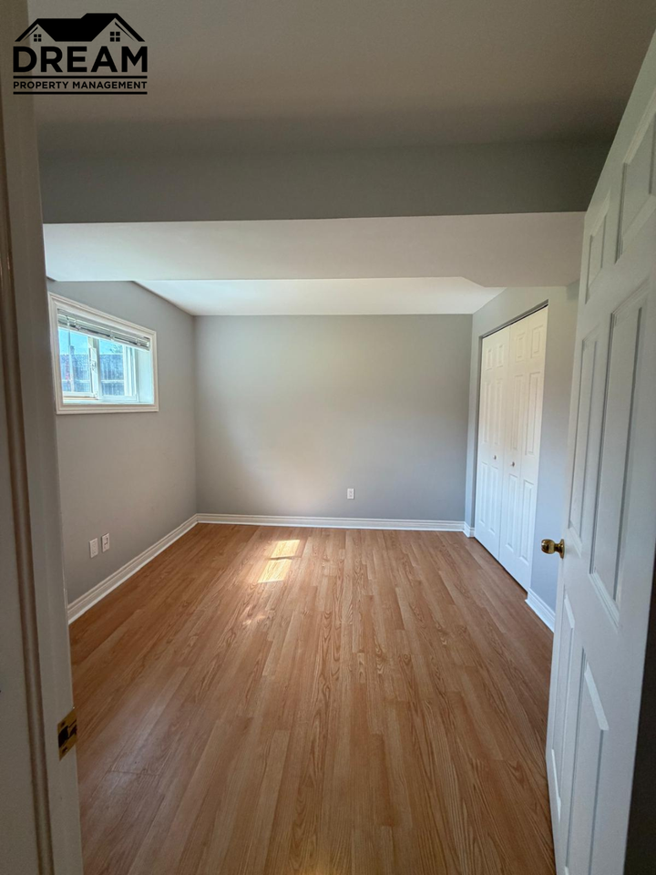 205 Oakburne Pl #1 - Photo 7 of 25