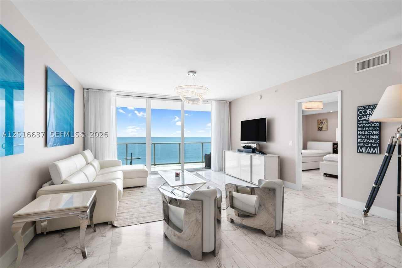 3951 S Ocean Dr #1002 - Photo 5 of 25