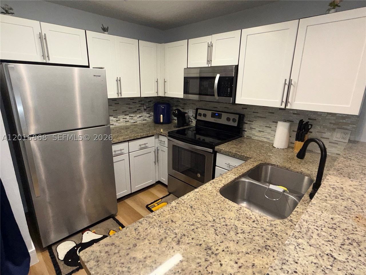 1812 Adventure Pl #1812 - Photo 7 of 14