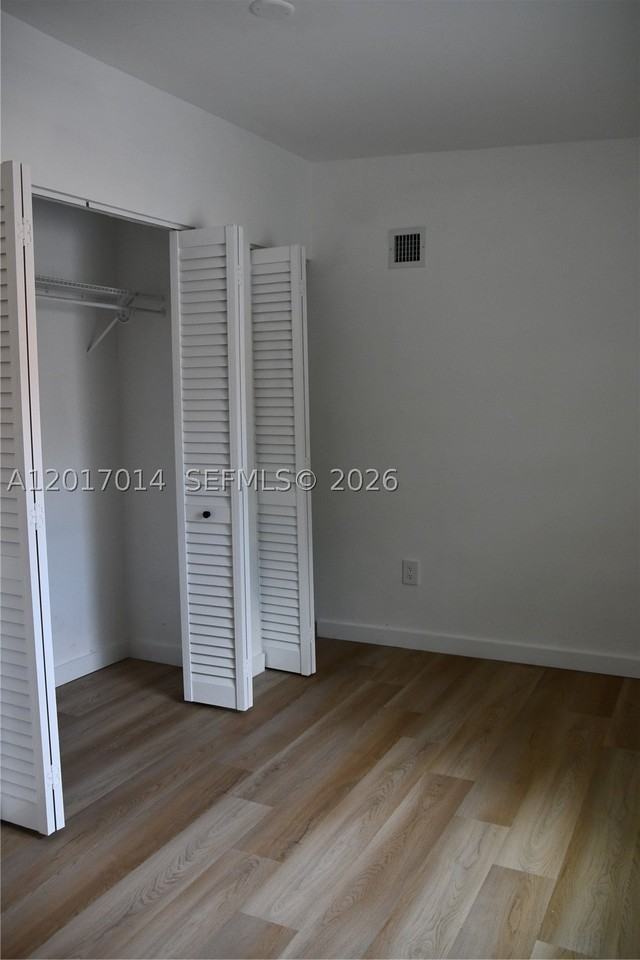954 Nw 75th St #B - Photo 6 of 11