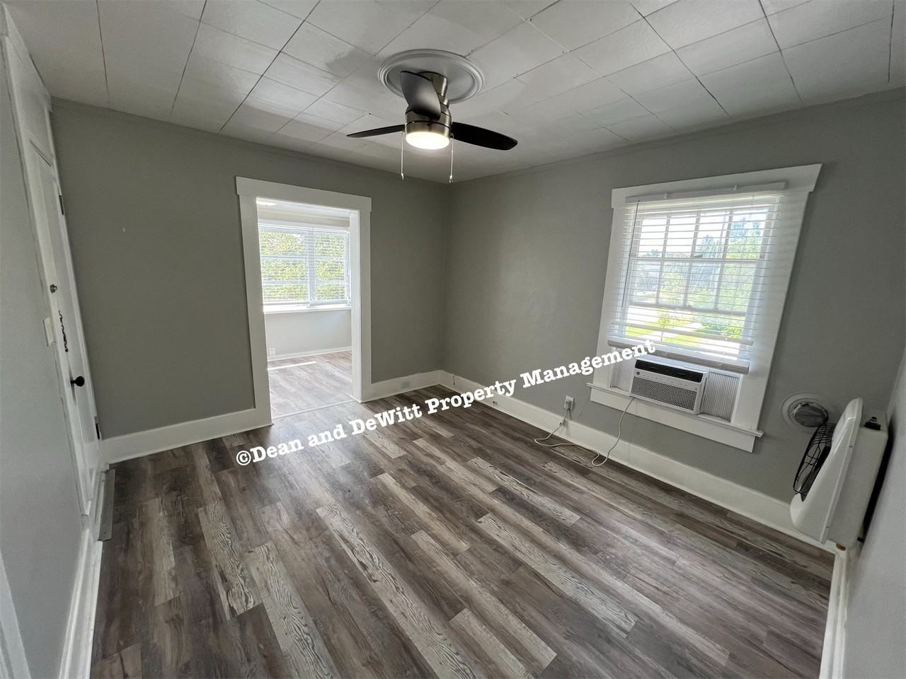 932 10th St N #3 - Photo 3 of 16