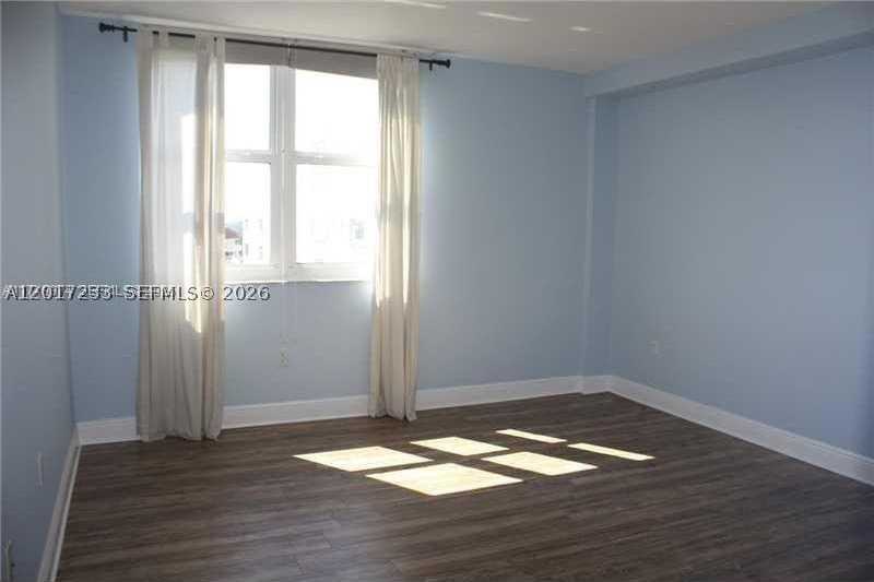 10350 W Bay Harbor Dr #10N - Photo 2 of 23