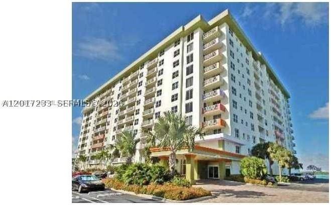 10350 W Bay Harbor Dr #10N - Photo 5 of 23