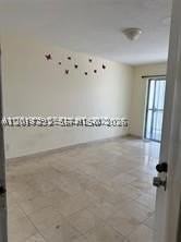 15139 Ne 6th Ave #3 - Photo 6 of 6